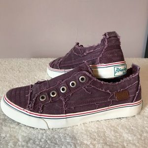 Women’s Blowfish 🐡 Sneakers